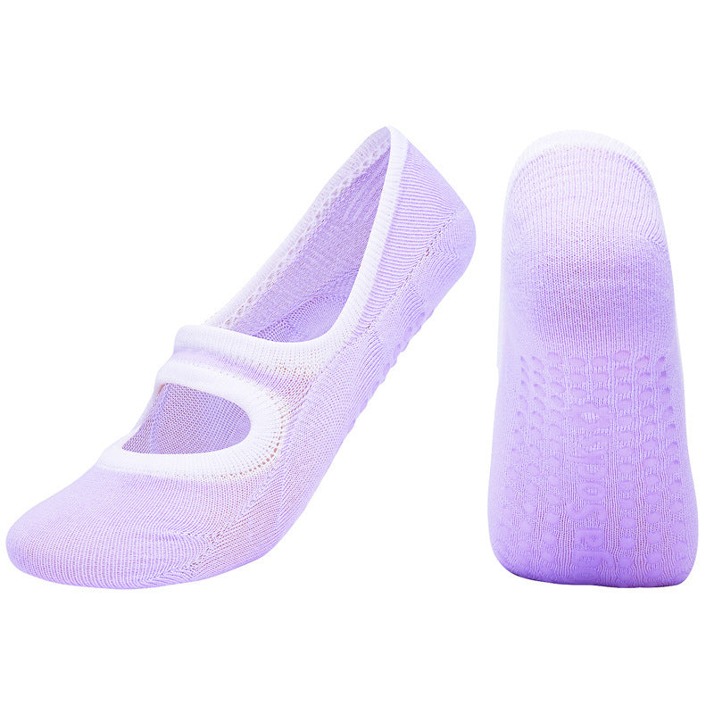 Non-slip indoor socks