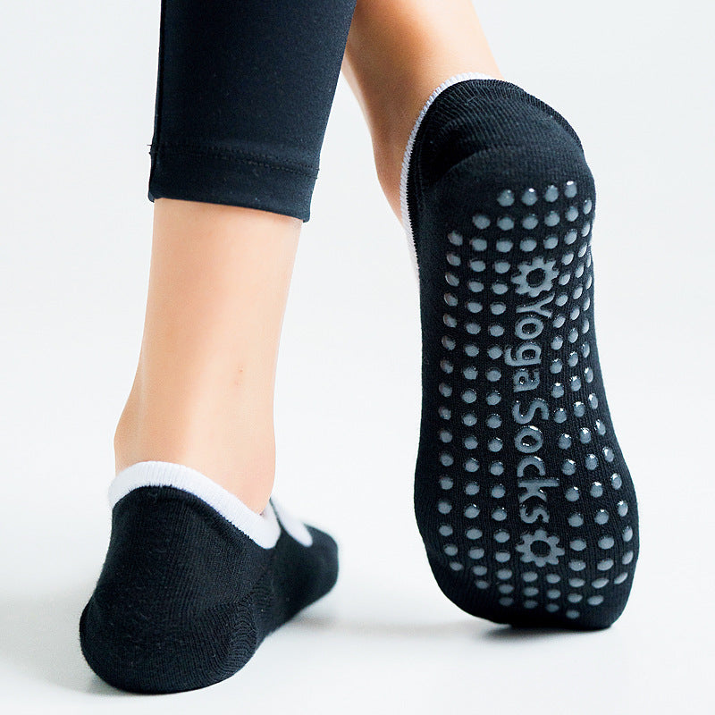 Non-slip indoor socks